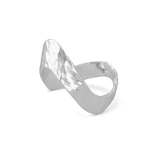 Load image into Gallery viewer, Hammered Sterling &quot;V&quot; Ring