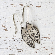 Load image into Gallery viewer, Sparrow Fields Earrings