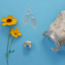 Load image into Gallery viewer, Oxidized Feather Cuff Bracelet
