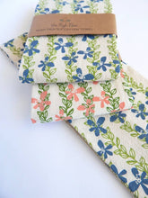 Load image into Gallery viewer, Floral Vine Kitchen Towel, Tea Towel
