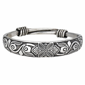 Etched Lotus Bangle