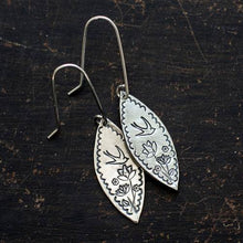 Load image into Gallery viewer, Sparrow Fields Earrings