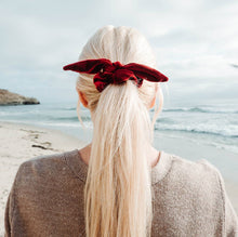 Load image into Gallery viewer, Velvet Scrunchie With a Bow - Purple