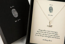 Load image into Gallery viewer, Dragonflies Necklace
